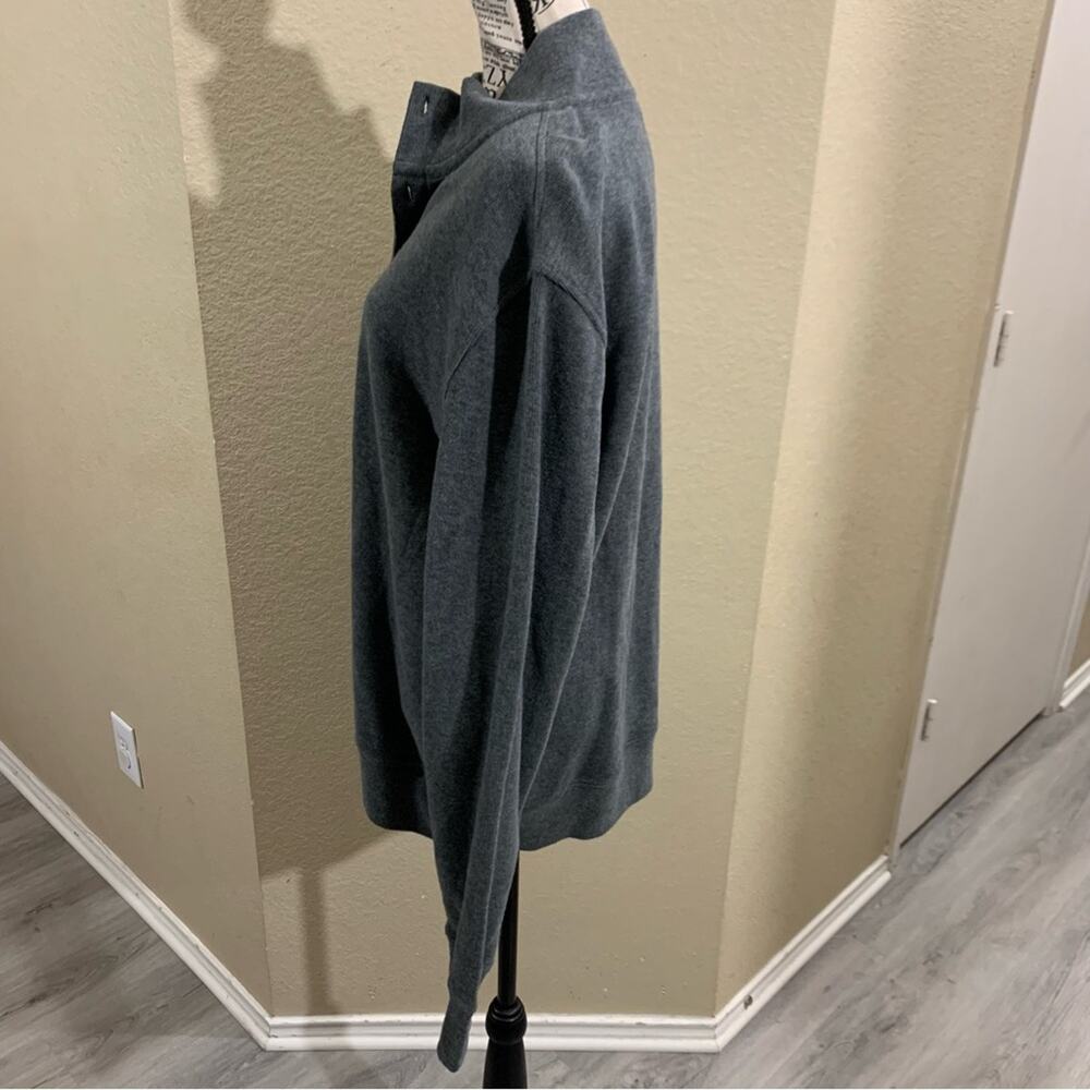 Gap Three Button Pullover Sweater Size Large - image 2